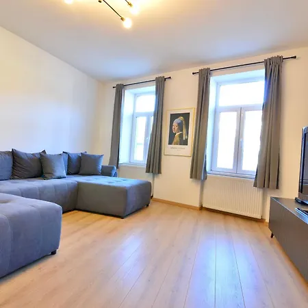 Luxurious & Spacious Residence In The Heart Of Braşov Extérieur photo